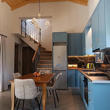 Alexander - Luxury 2 Bedroom Stone Willa Kefalonia Island