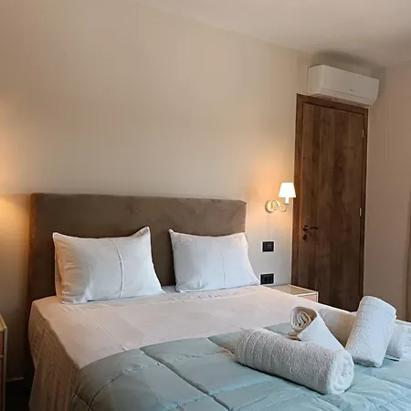 Alexander - Luxury 2 Bedroom Stone فيلة *
